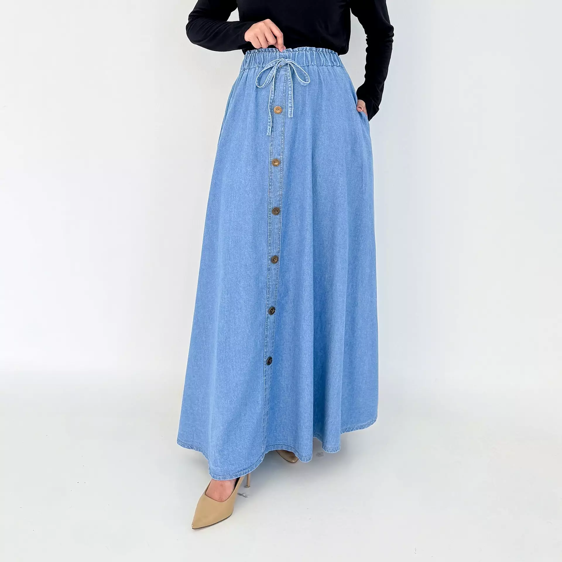 Naura Denim Skirt (Rok Denim Flare) Panjang 102 cm