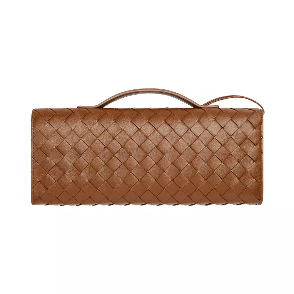 Andiamo Long Clutch With Handle Cognac