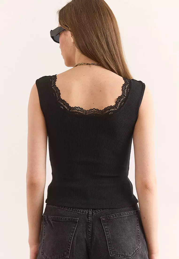 Women's Black U Neck Lace Detail Flexible Cotton Blouse Blz-19002955