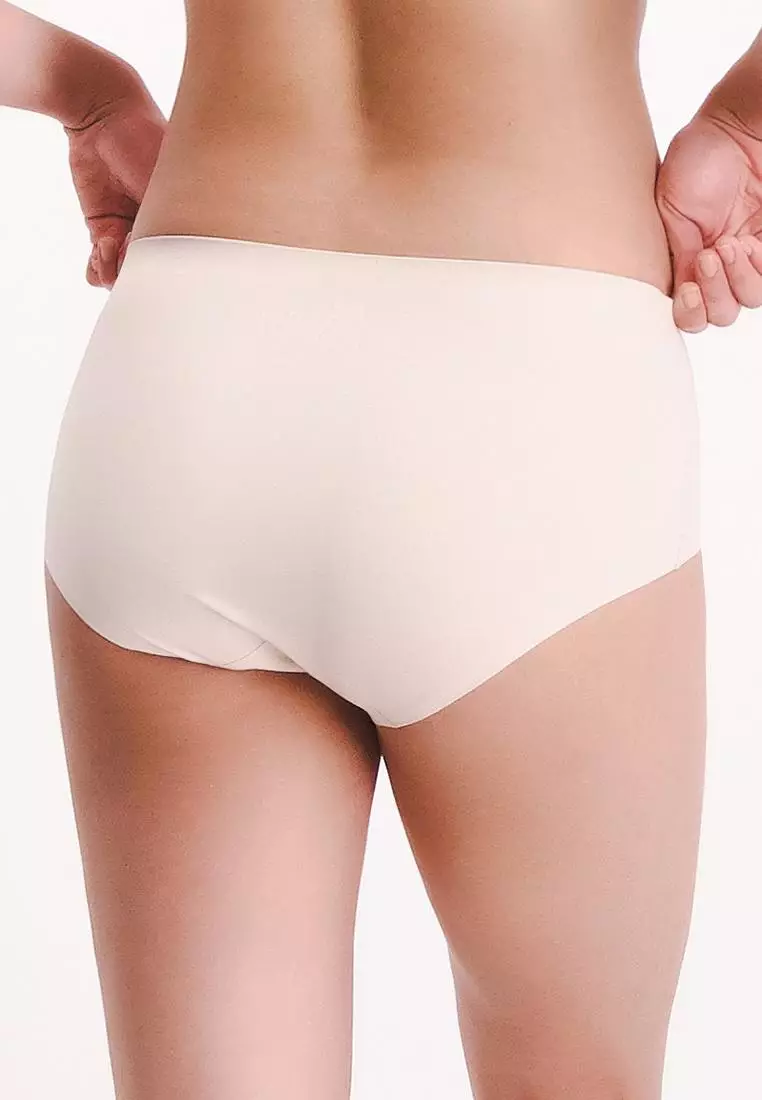 Bench Online  Women's Seamless Mid Rise Hipster Panty