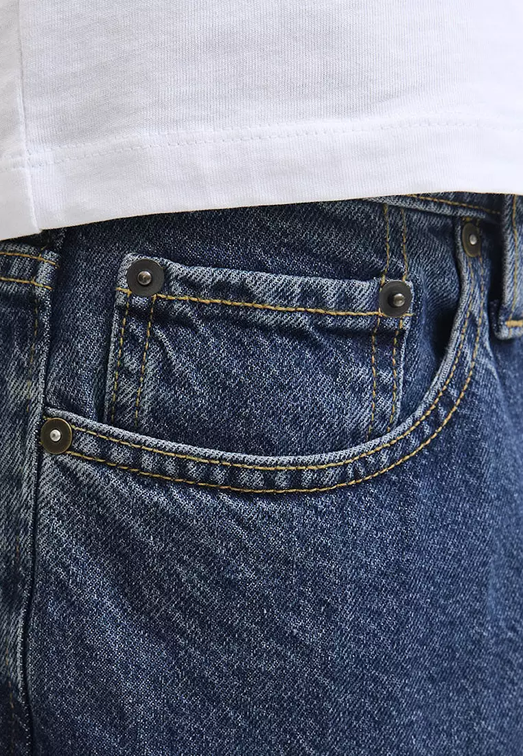 Relaxed Fit Jeans
