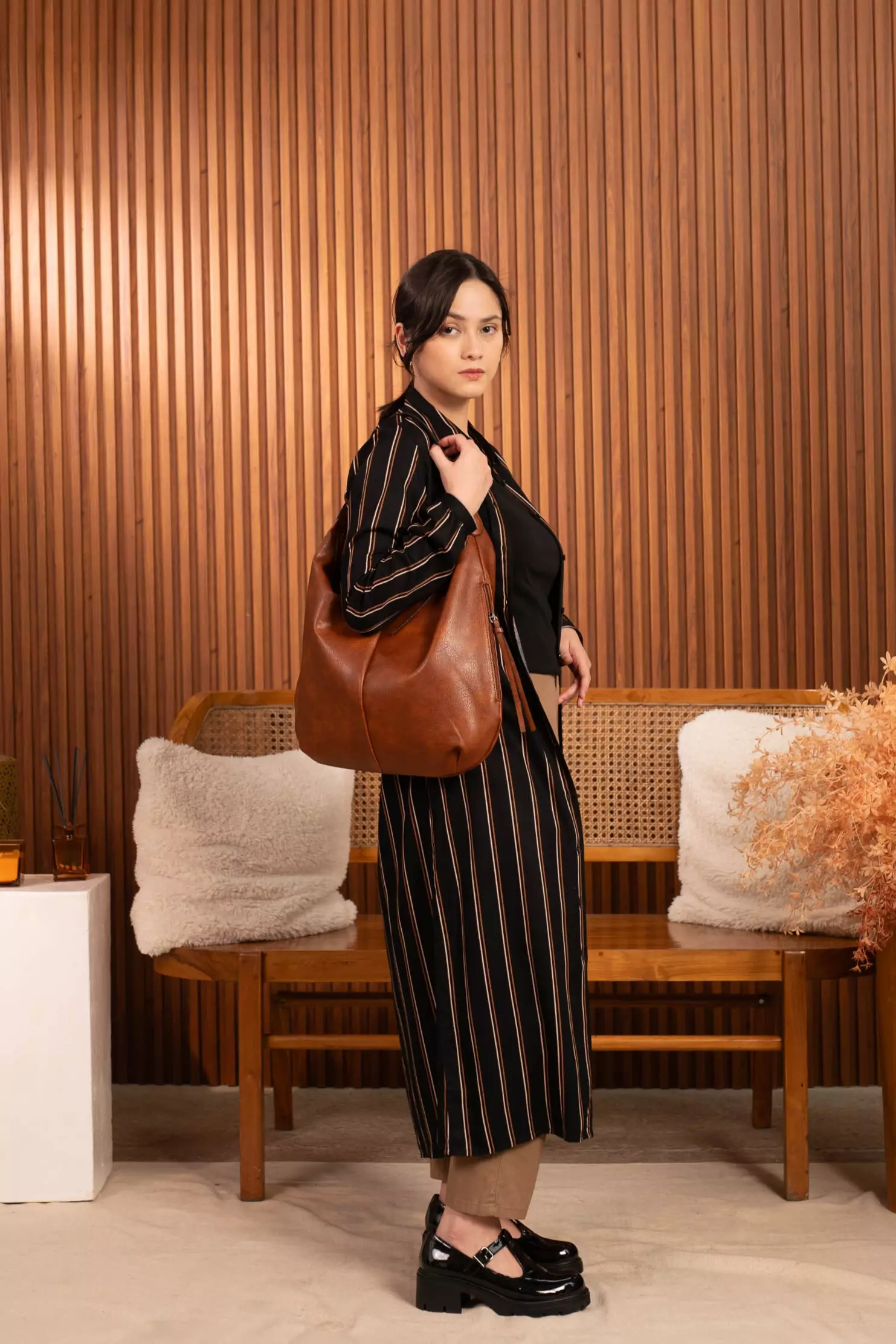 C2 Ensley Black Casual Maxi Shirt Wanita