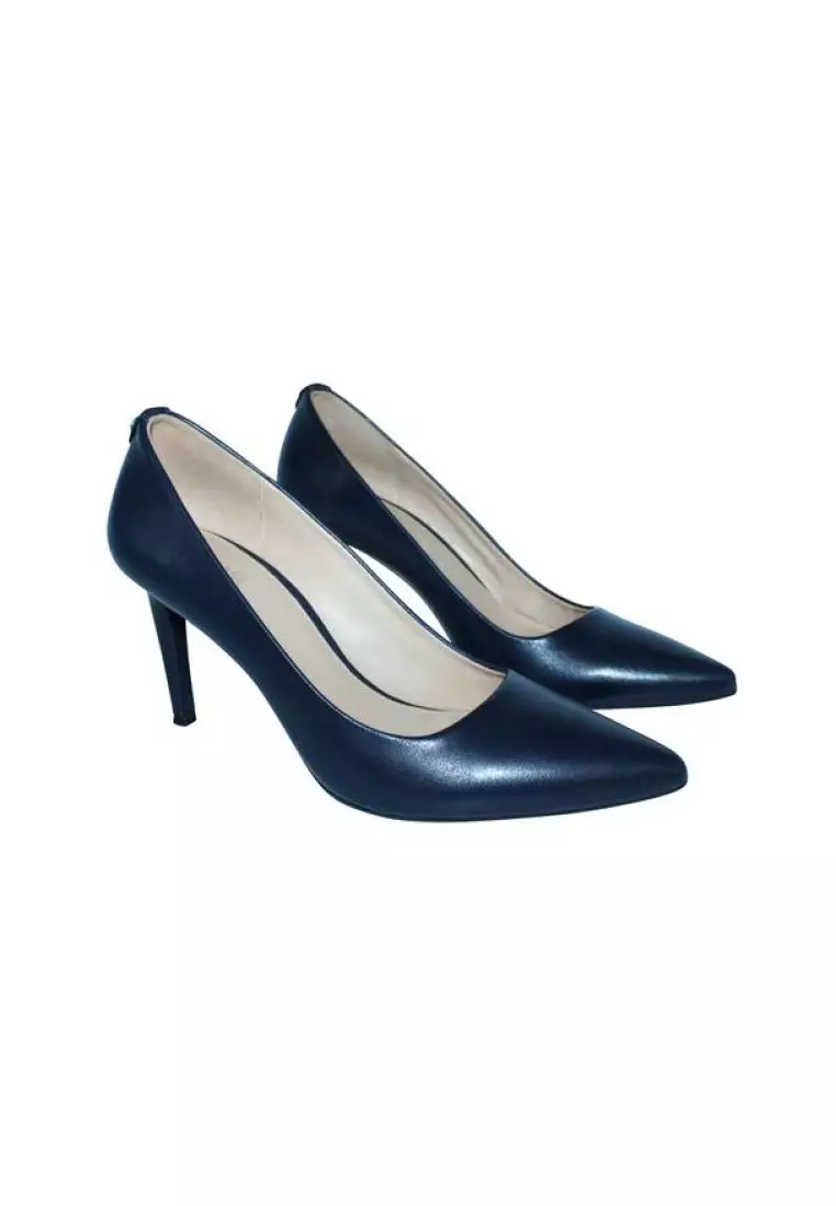Michael kors navy new arrivals heels