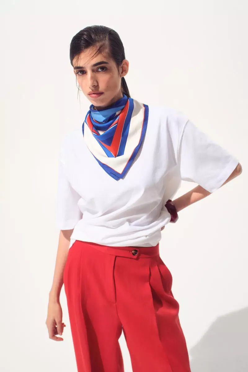Wide tailored trousers
