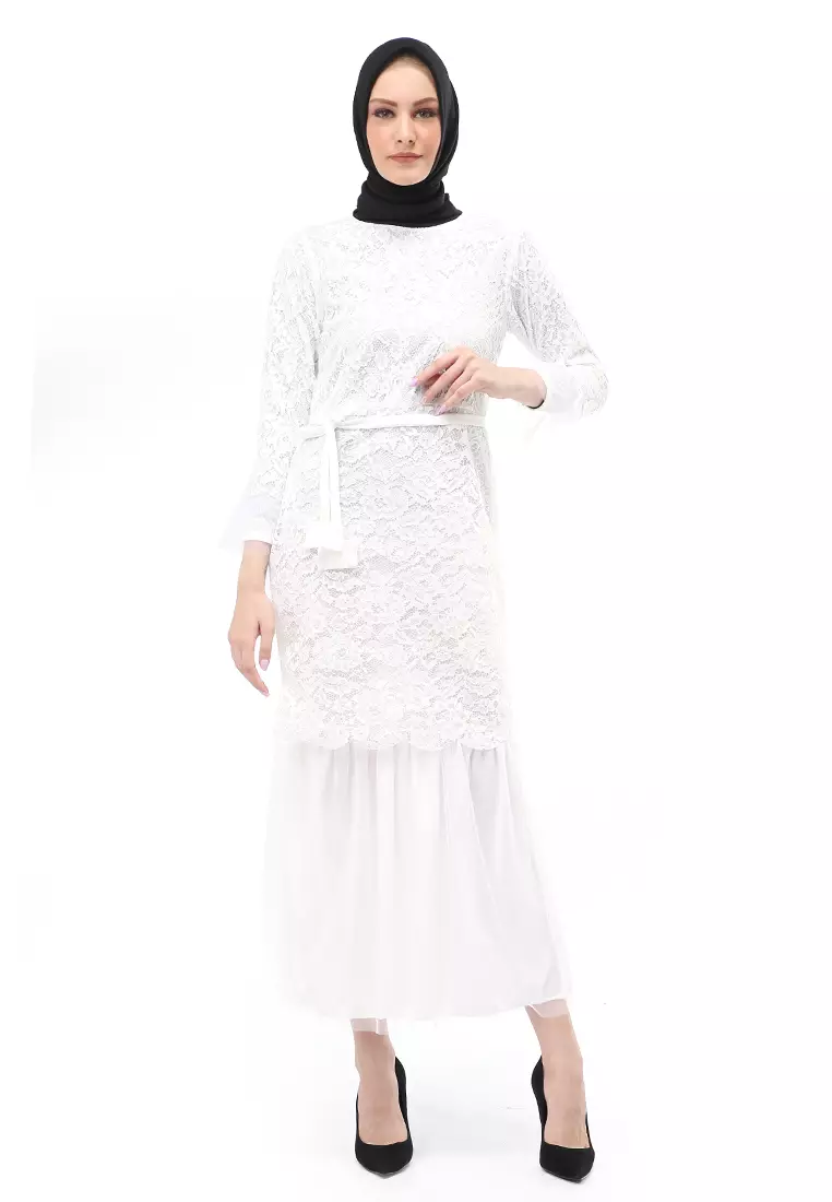 Selena Gamis Muslimah Wanita Motif Brukat Long Sleeve Regular Fit - Putih