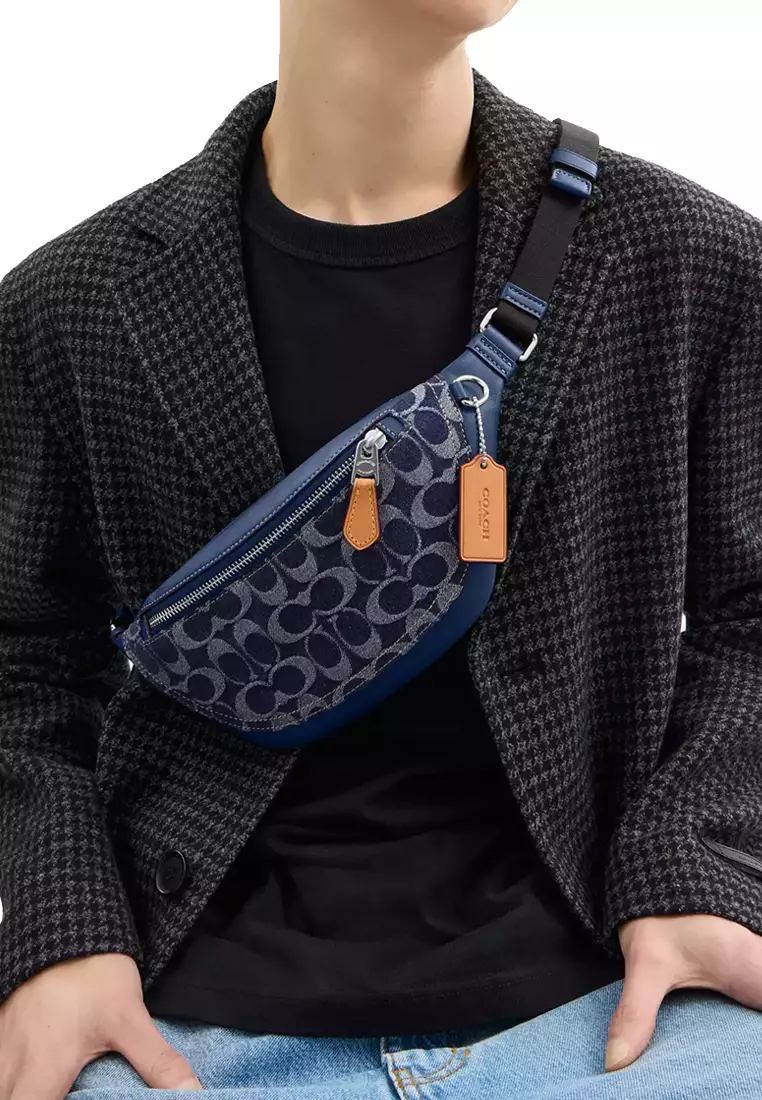 Warren Mini Belt Bag In Signature Denim in Denim/ Deep Blue CY886
