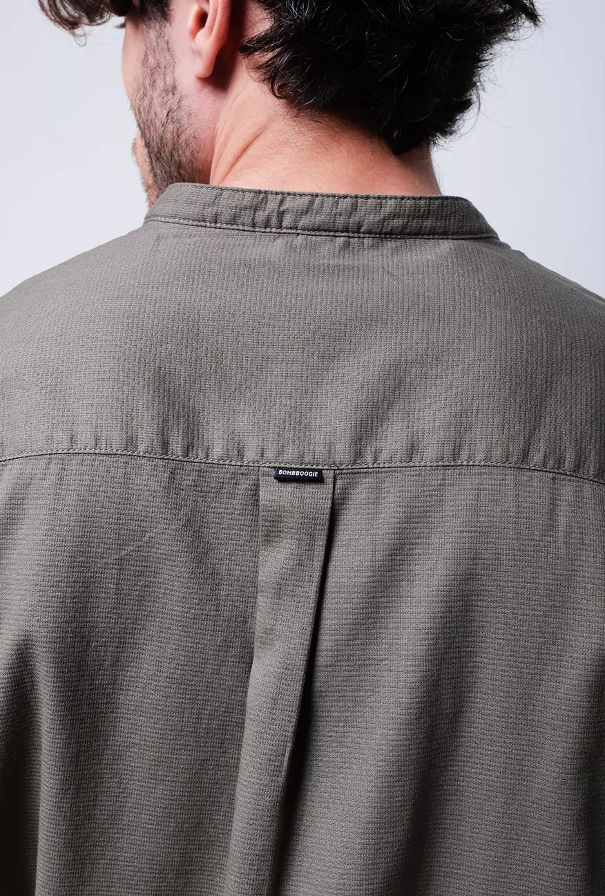 Kemeja Koko Pria Rasmus