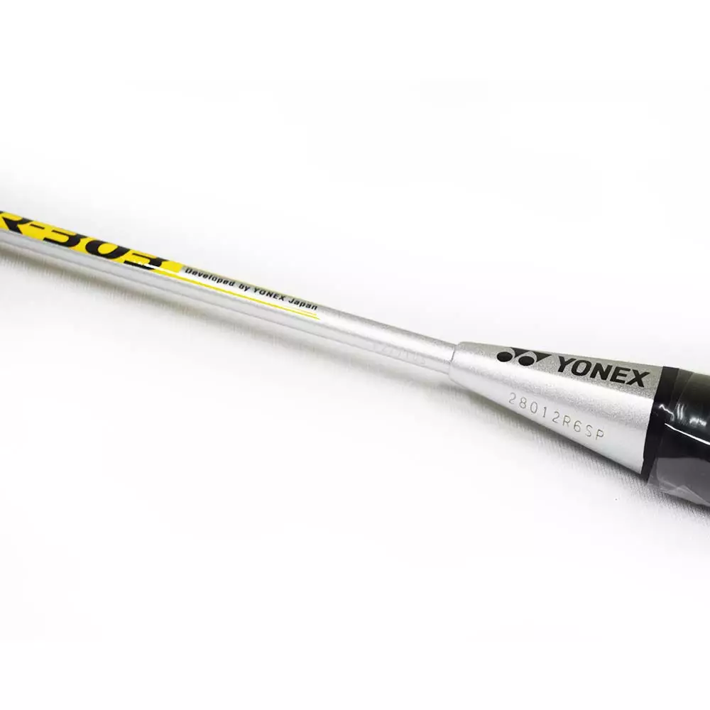 Paket Raket Badminton Yonex Gr 303 Silver dan Shuttlecock Adidas Flieger FS1