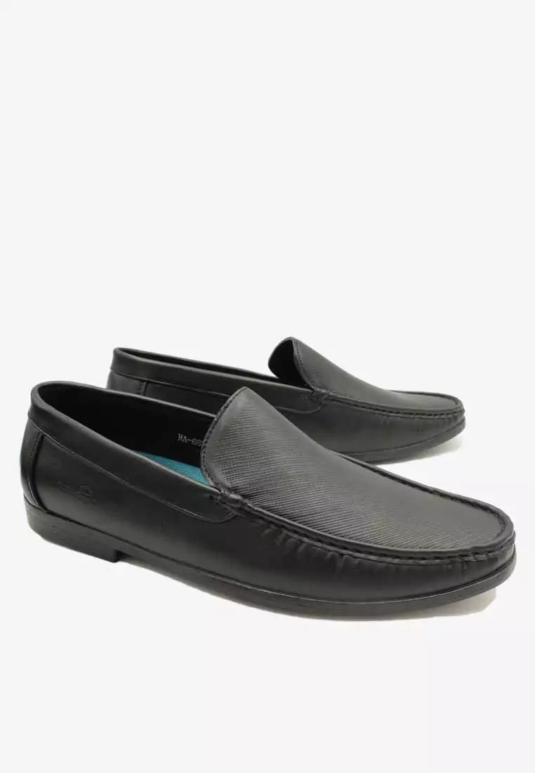 Red tape loafers shoes on sale online