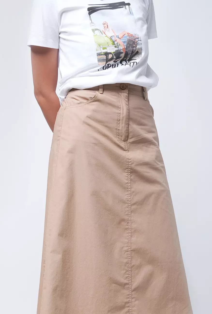 Rok Wanita Classyfy Cream