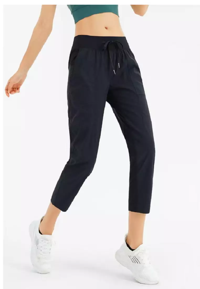 Buy PINEONAPPLE SUMMER COMFORT COOLER WOMEN CROP PANTS Online ZALORA