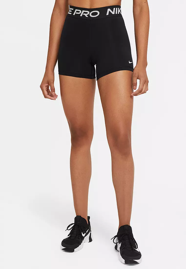 Nike women hotsell training shorts