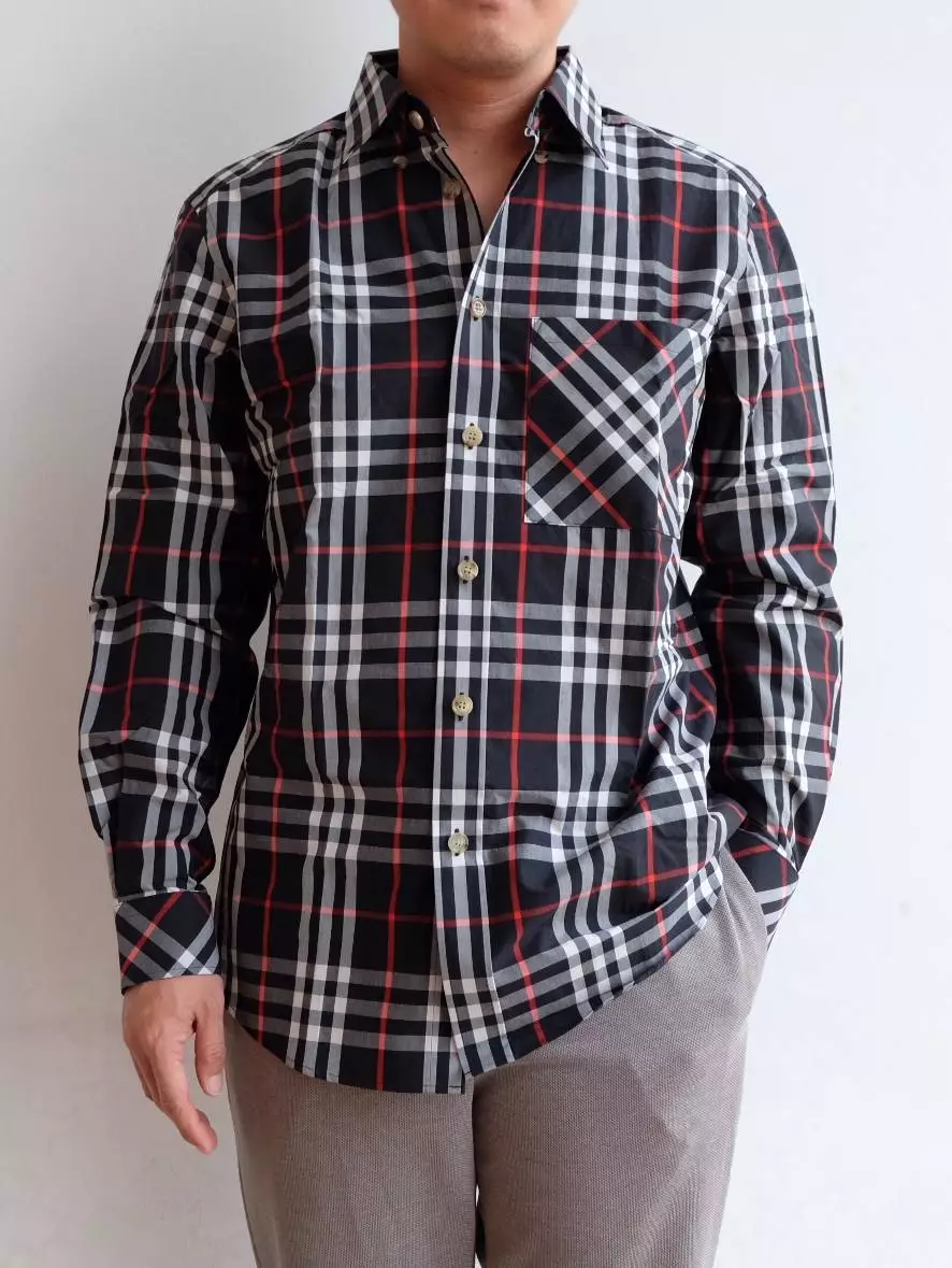 Kemeja Panjang Kotak Hitam size M