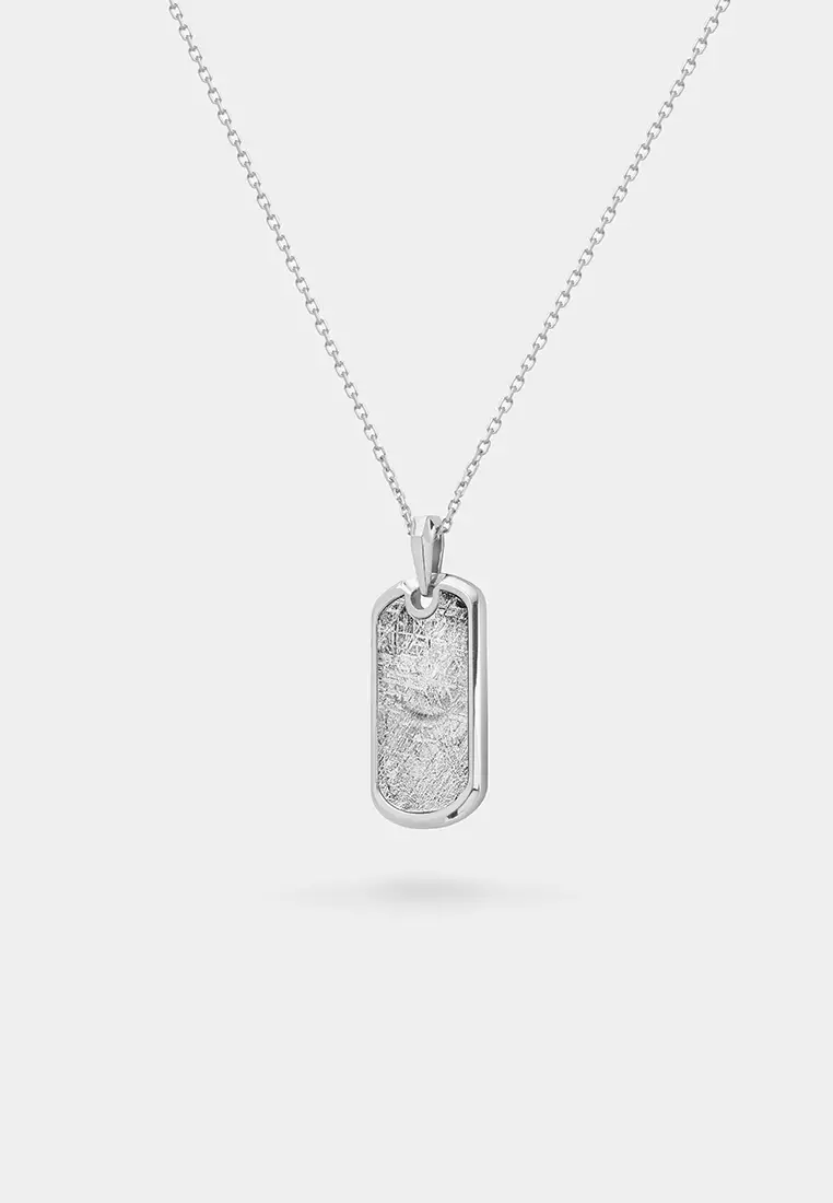 Sleek Classic Muonionalusta Dog Tag Pendant