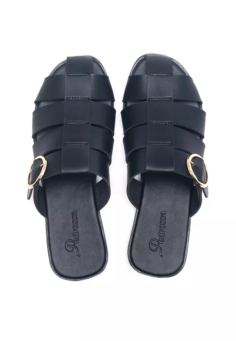 Abigail Flat Sandals in Black