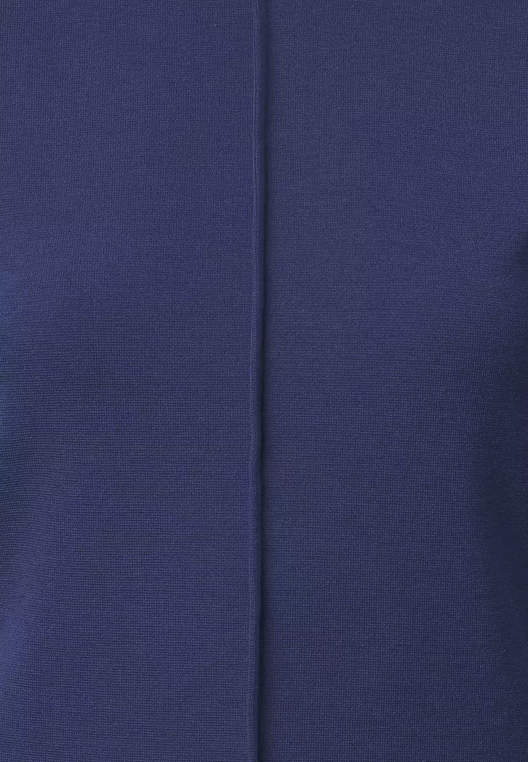 Soft Fabric Fitted Flexible Knitted Top