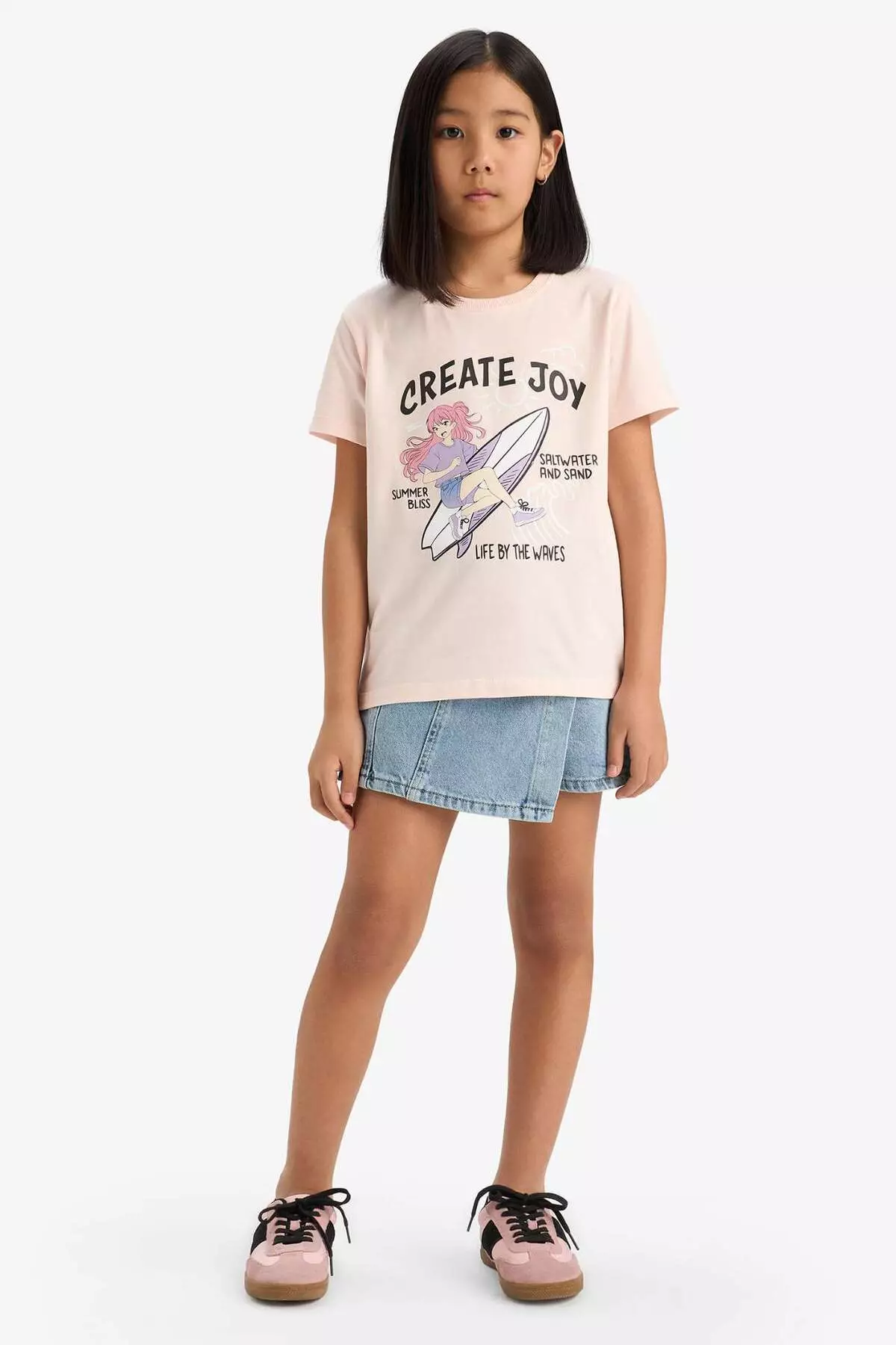 Girl's Crew Neck Anime Printed Short Sleeve T-Shirt E0350A825Sm