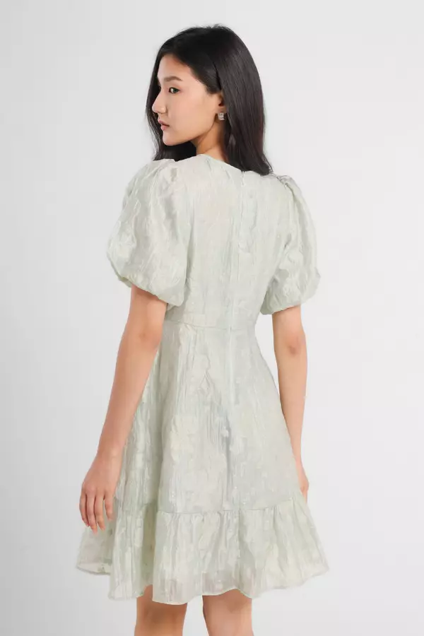 Minimal x Marsha Aruan - Bluma - Puff Dress - Light Green Warna Green_Light