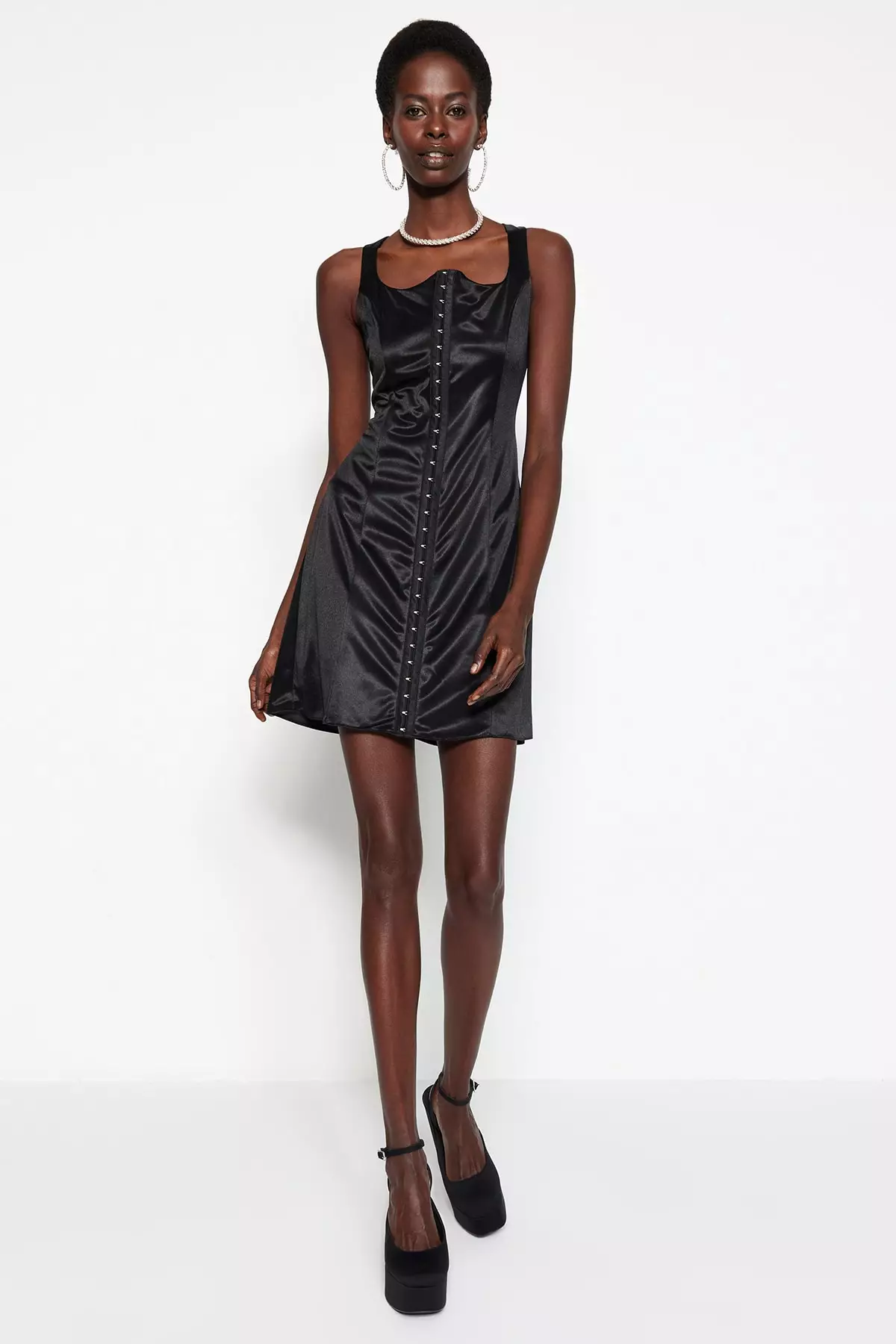 Trendyol Black Evening Dress Opening From The Waist Skater Lined