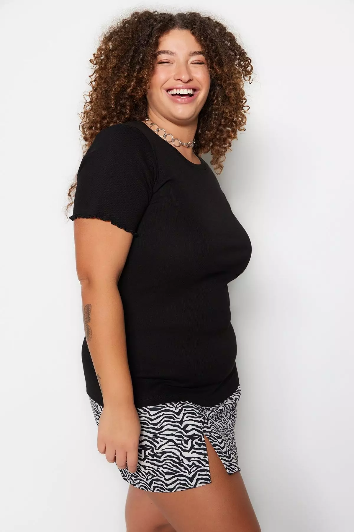 Plus Size Ribbed Knitted Crew Neck Top