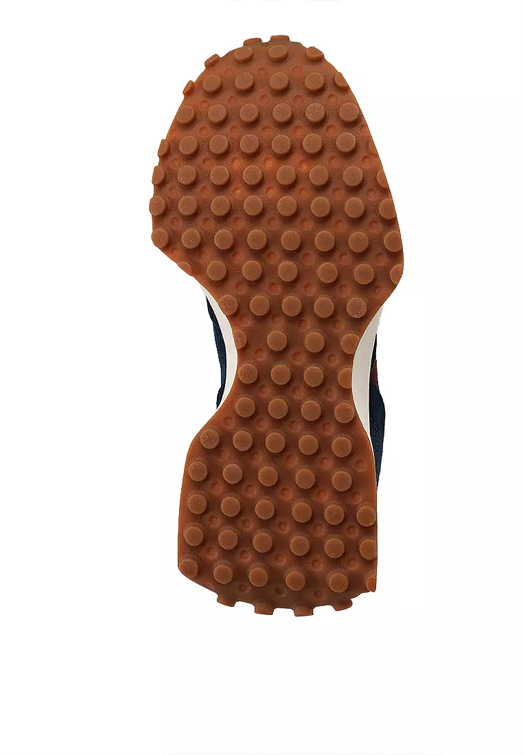 327 Classic Lifestyle Shoes