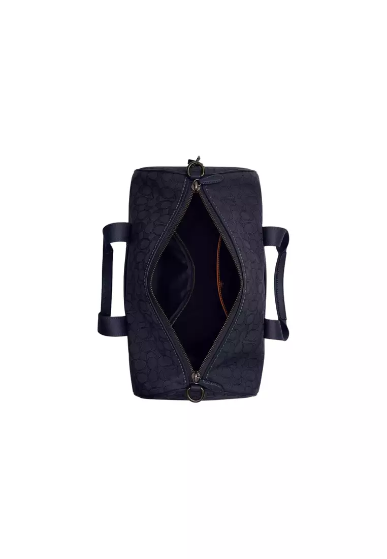 Theo 40 Men's Crossbody Bag in Navy Blue CBF22