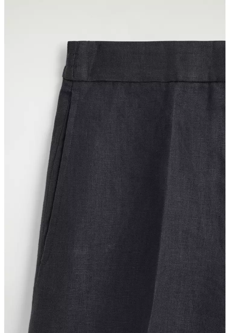 TAILORED ELASTICATED LINEN SHORTS