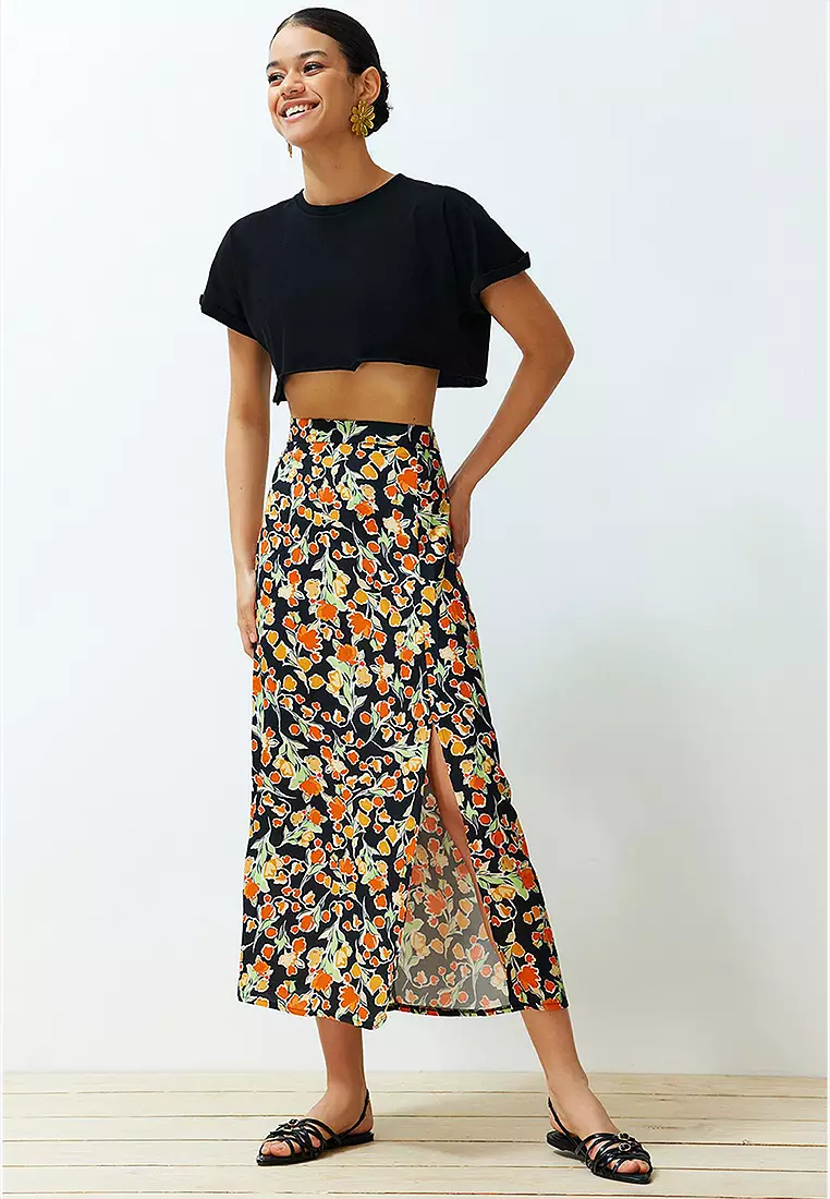 Floral skirt zalora hot sale