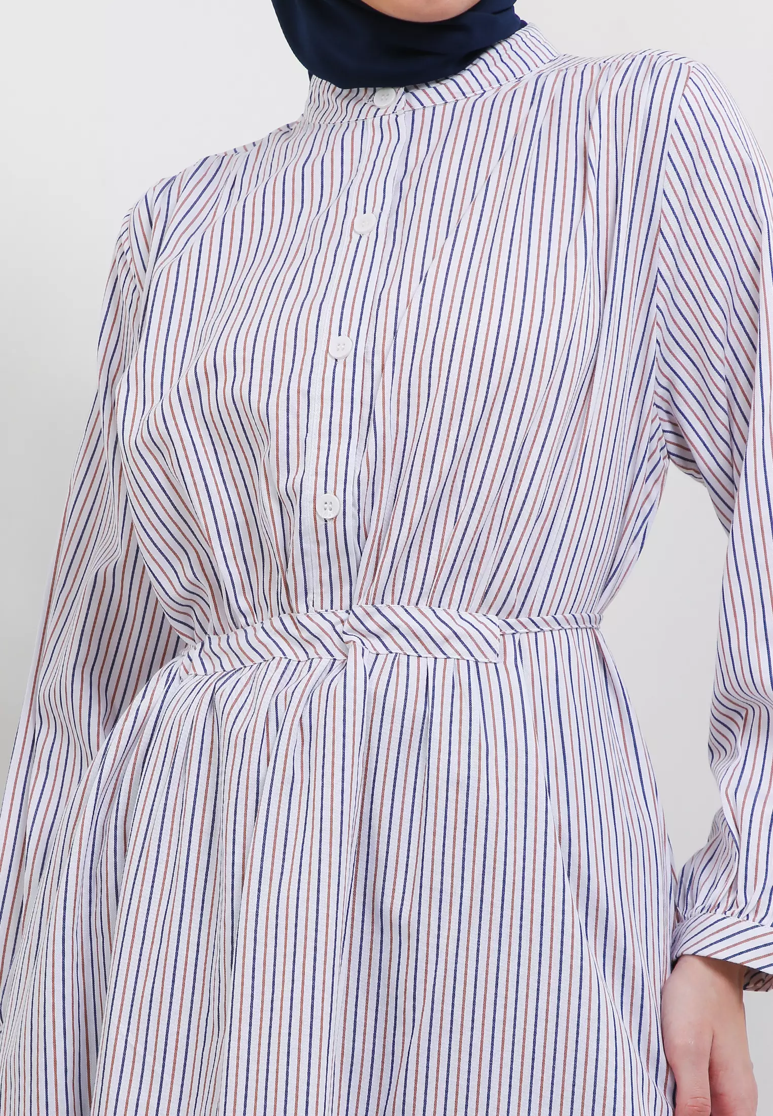 MFMW Tikcebe Midi Dress Gamis Putih Motif Salur