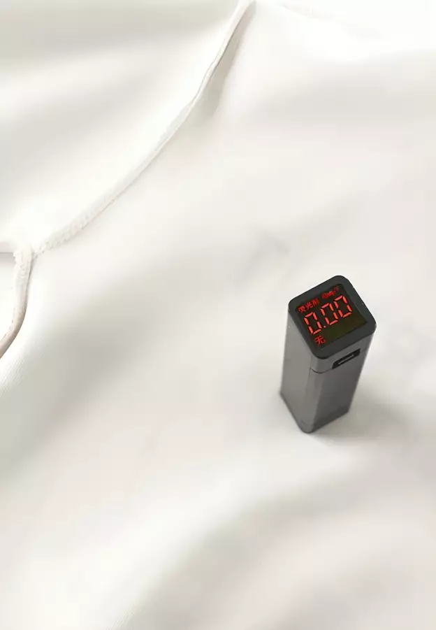 Wakakids Sweater Crewneck Anak Laki Laki dan Perempuan Motif Indifferent Earth Tone 4434 Venrz Broken White