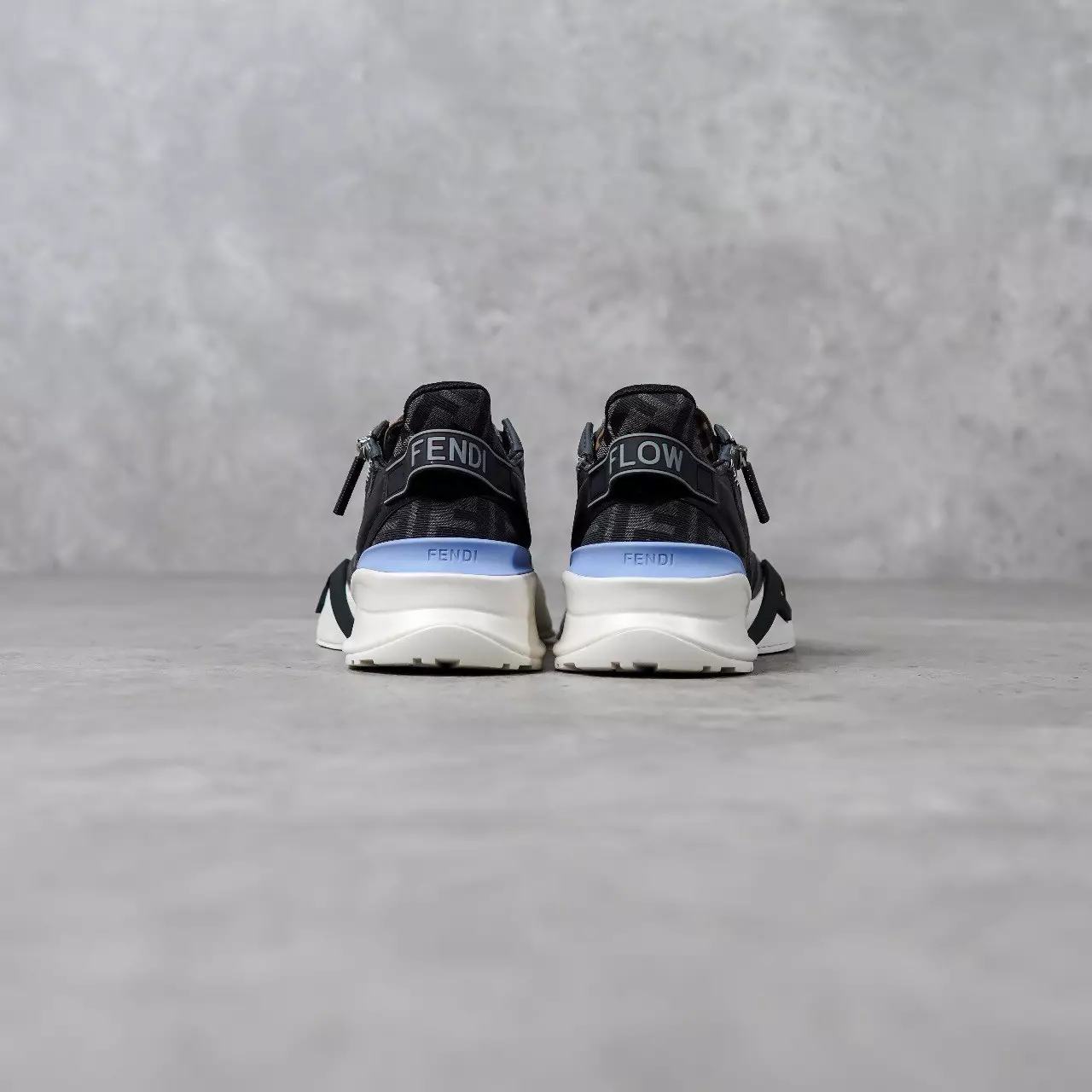 Sepatu FENDI FLOW FF GREY LEATHER SNEAKER 100% ORIGINAL