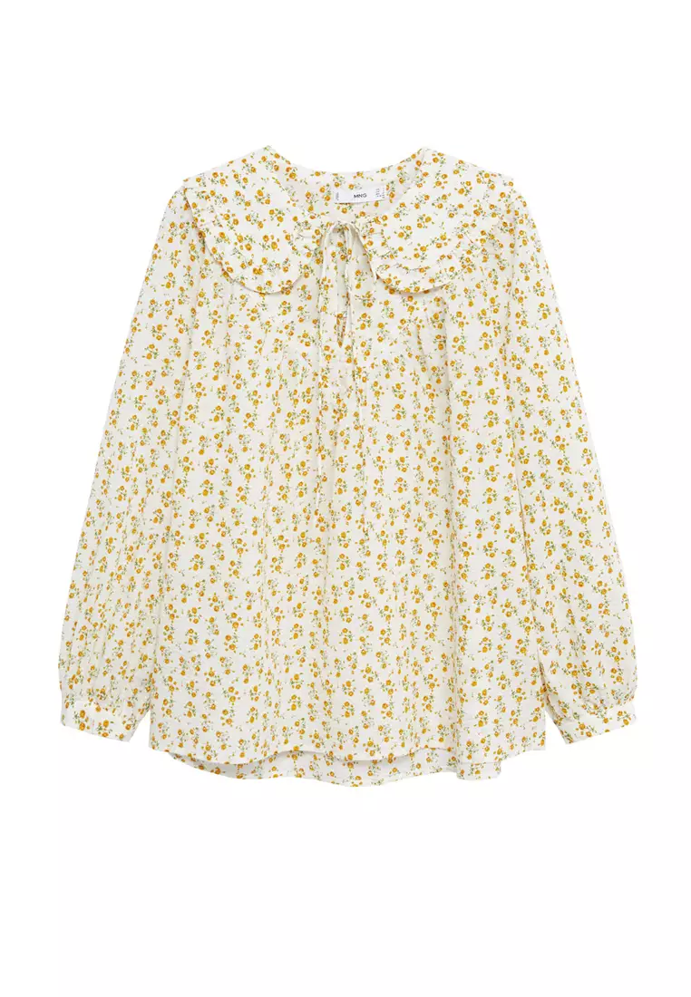 Baby-Doll Collar Blouse