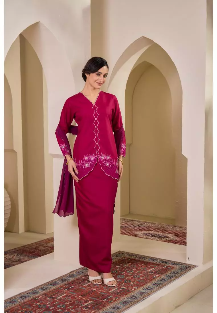 Mini Kurung Sulam Kareena