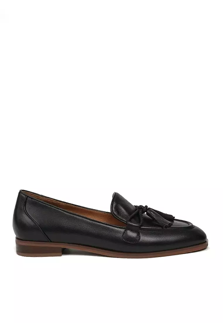 Discount on Twenty Eight Shoes  shoes - SKU: VANSA Fashion Bow Fringe Loafers VSW-F0608