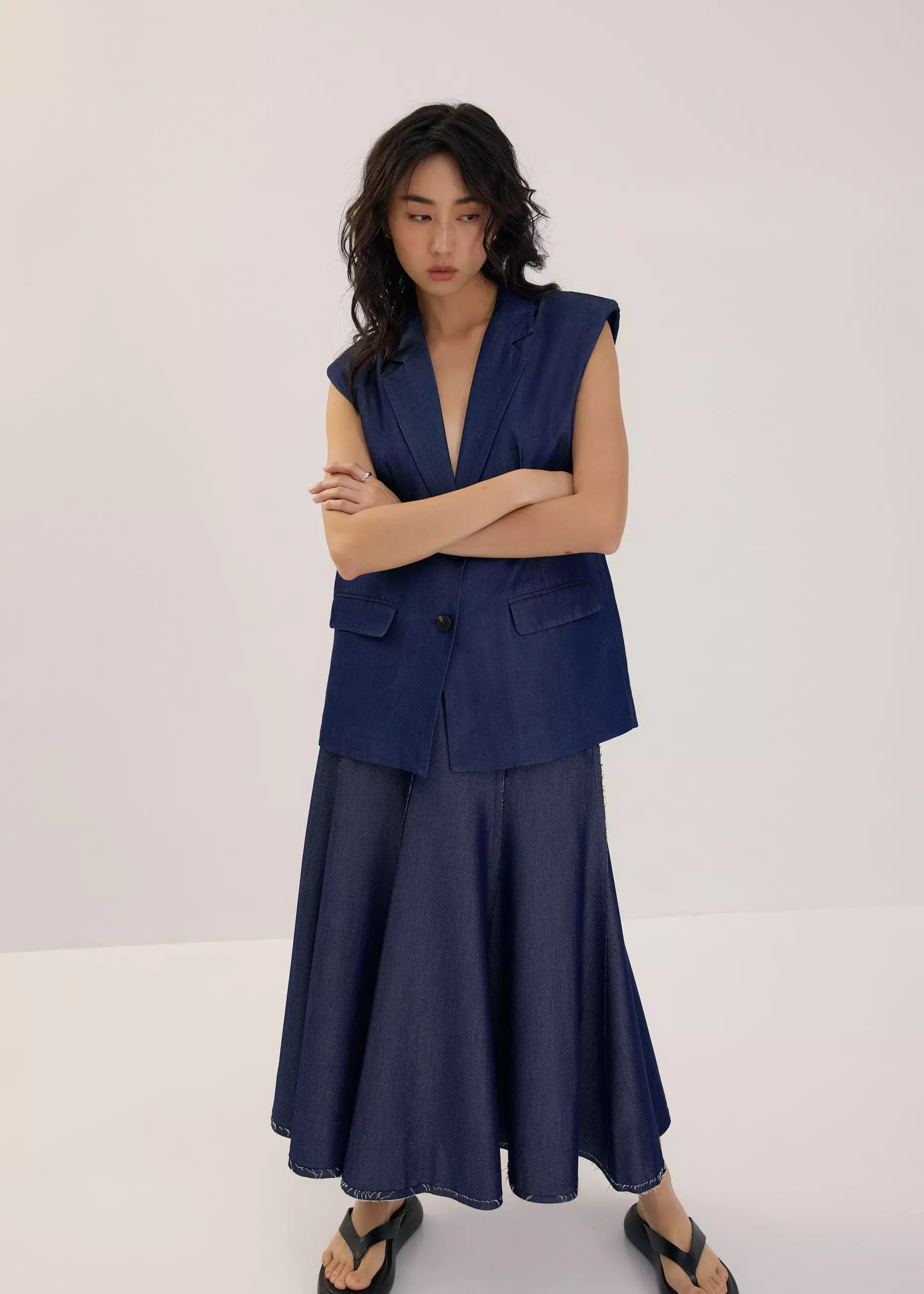 Vest Wanita - Relaxed Chambray Vest