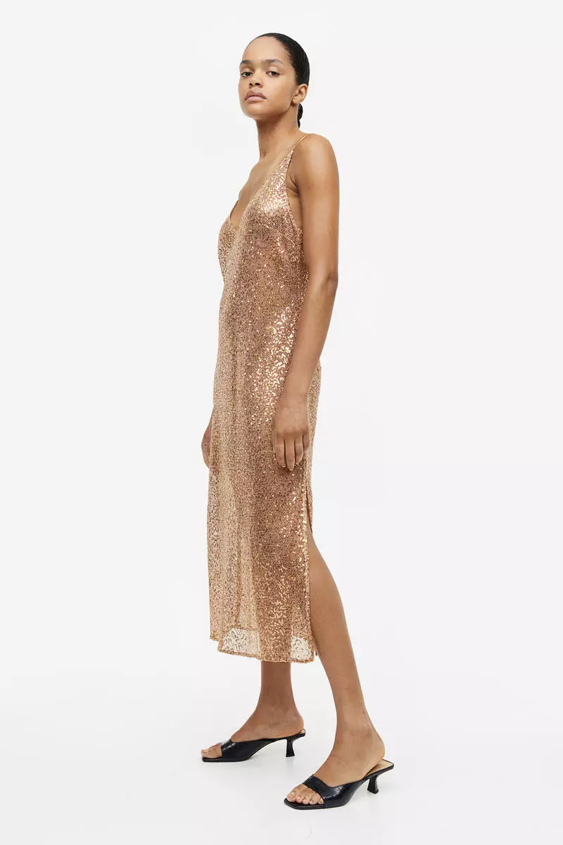 V-neck bodycon dress