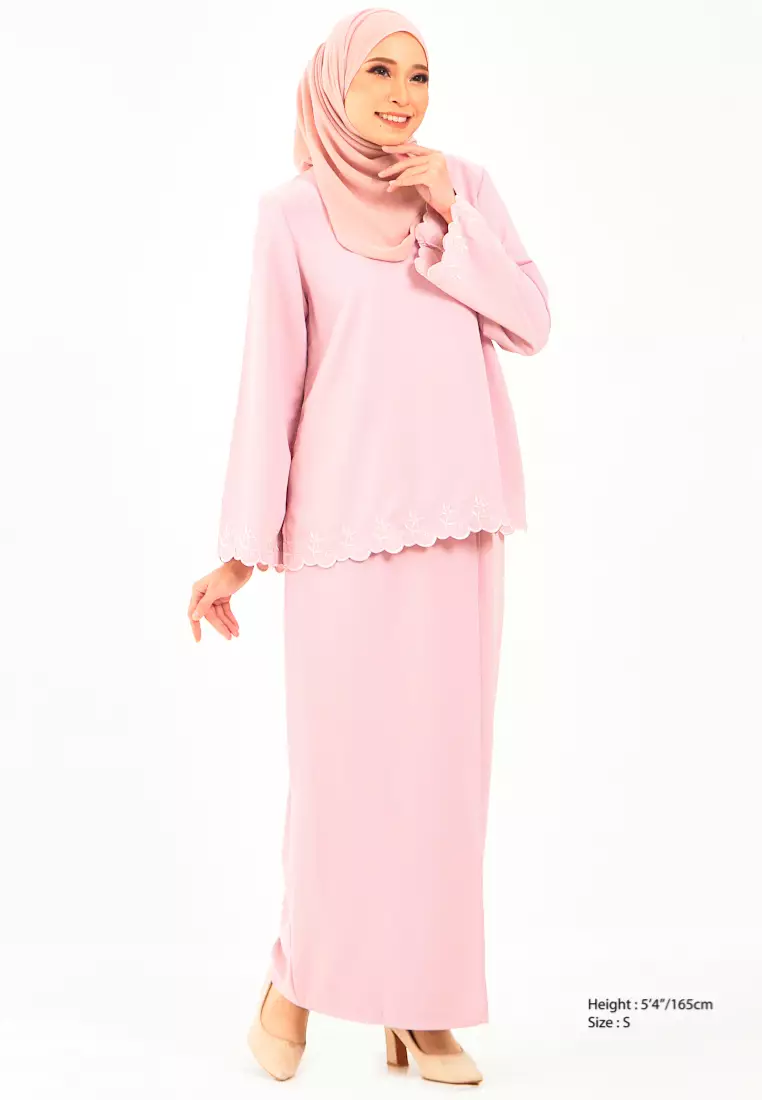 Gene Martino - Hasmita Kurung Modern