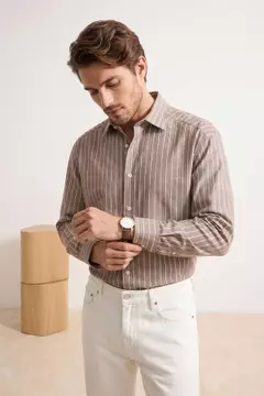 Taupe