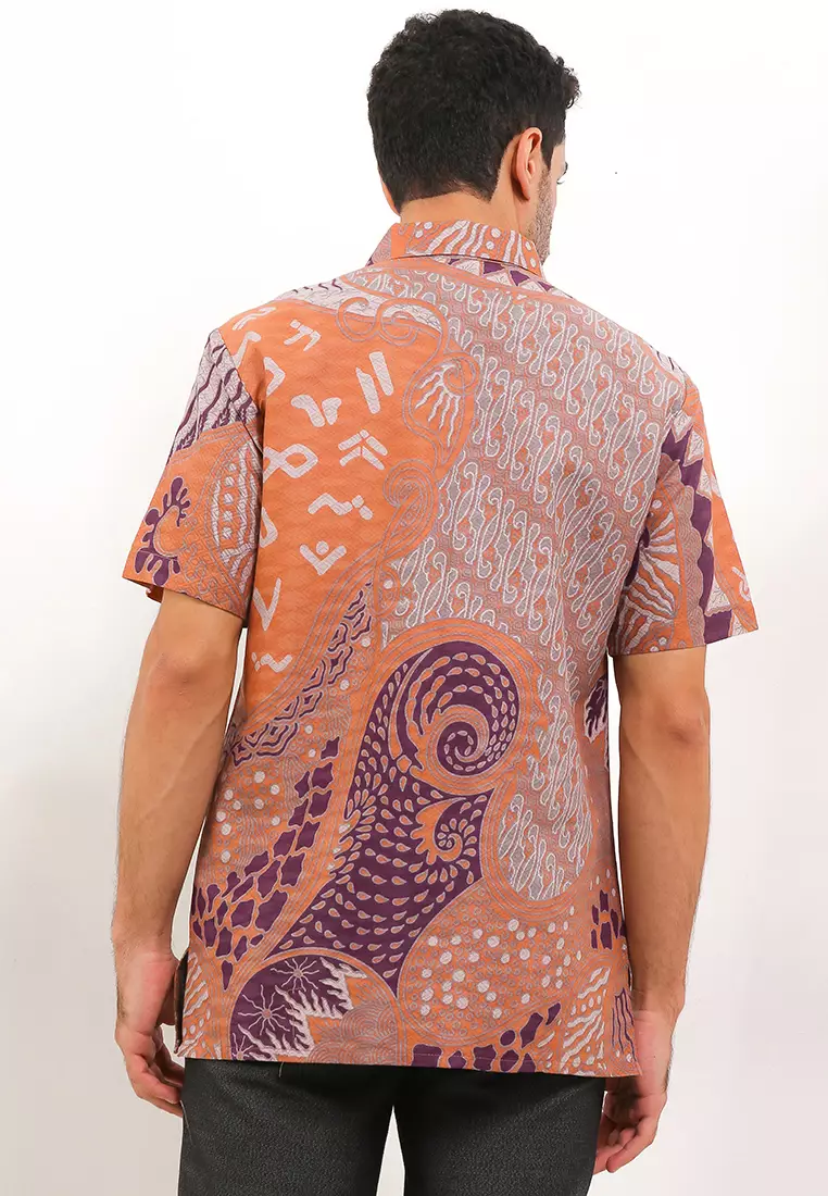 Hem Body Fit Batik Aksara Lontara