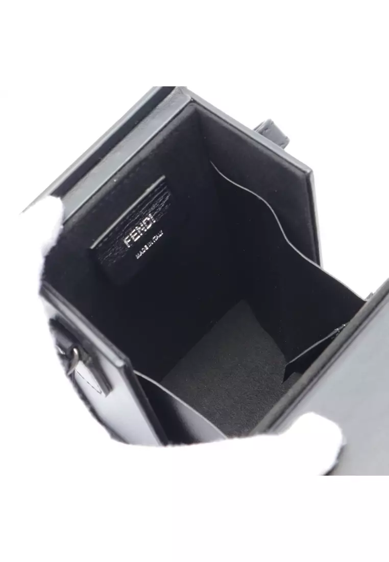 Buy Fendi Pre-loved Fendi box Shoulder bag leather black 2024 Online ...