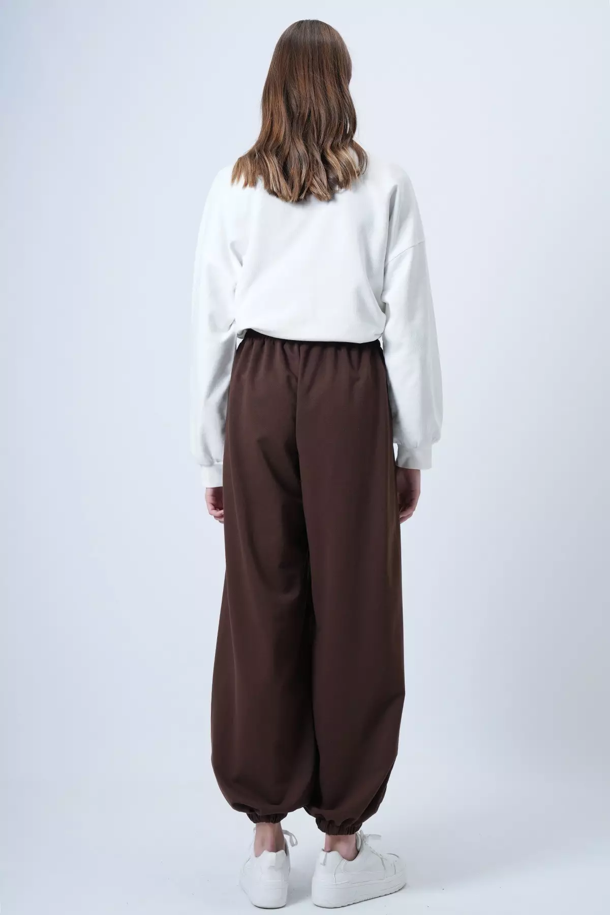 Brown Oversize Jogger Sweatpants Alc-X14610