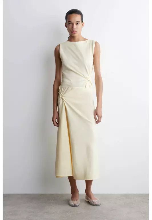 TWIST-DETAIL MIDI SKIRT