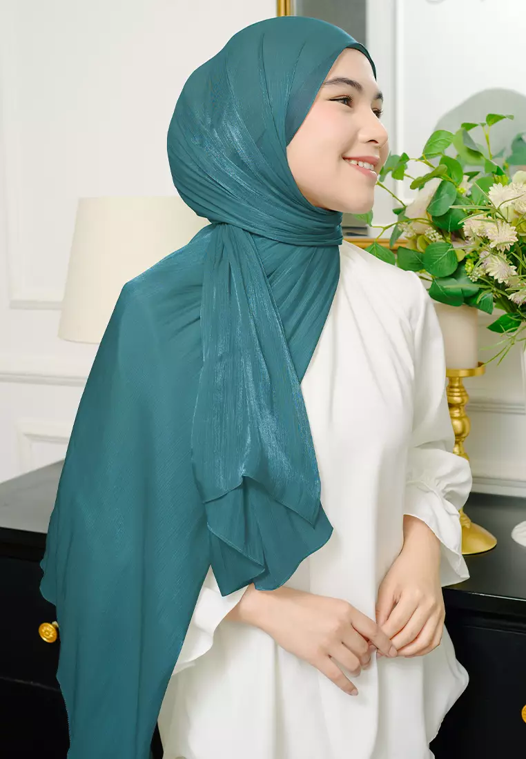 Yora Silk Shawl Emerald