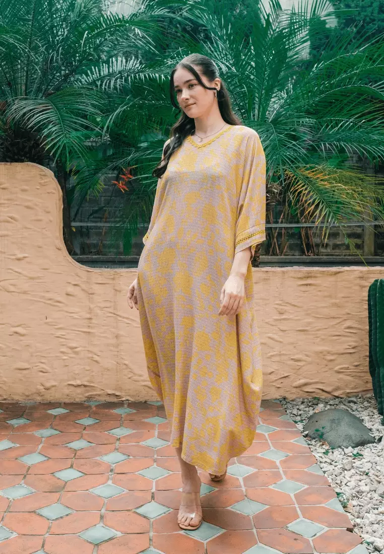 Urban Exchange Farida Kaftan Brown Mustard - Gamis Kaftan Lengan 3/4 Warna Brown Mustard