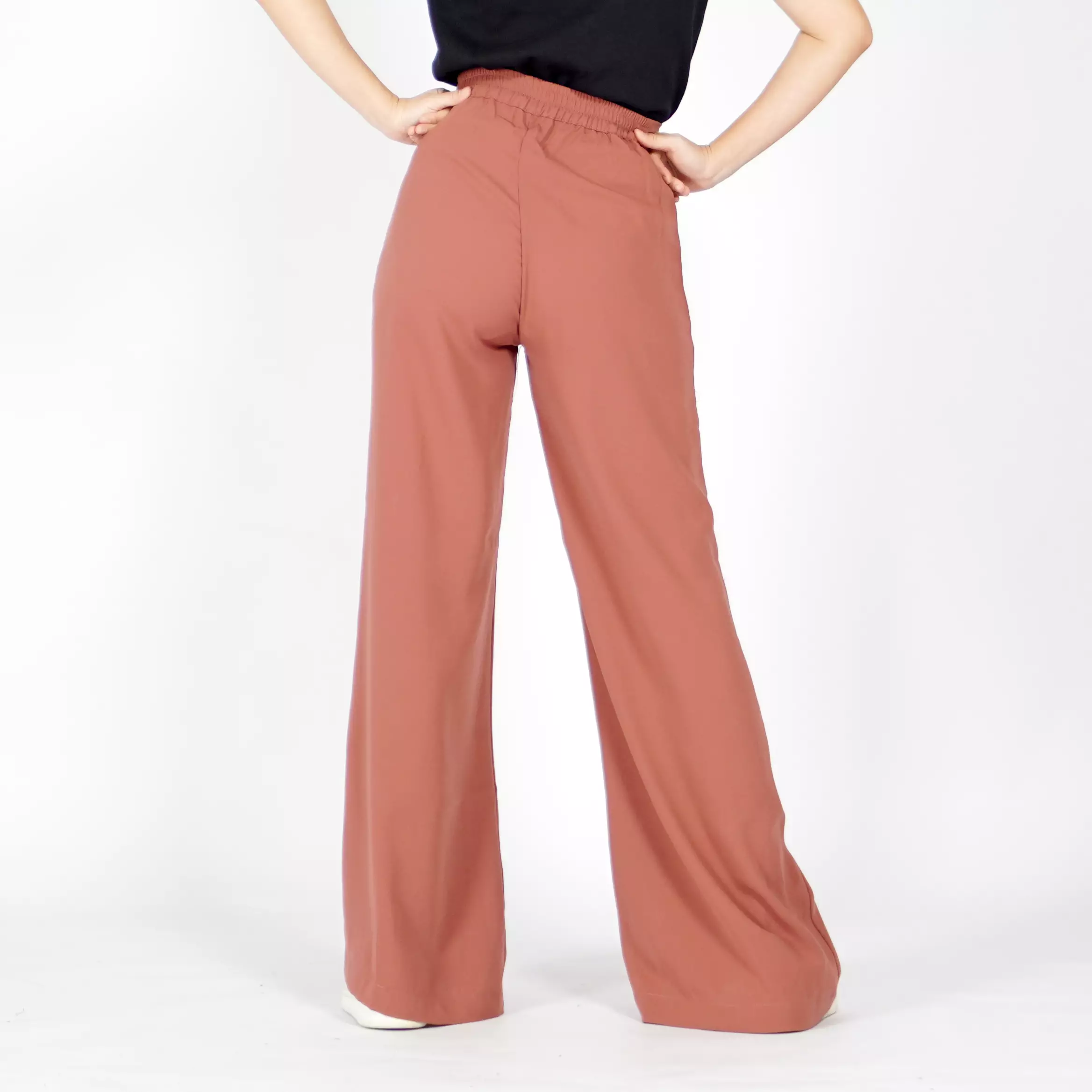  ADELINE Celana Cutbray Wanita Celana Panjang Wanita Highwaist Cullote Pants - Blush Pink