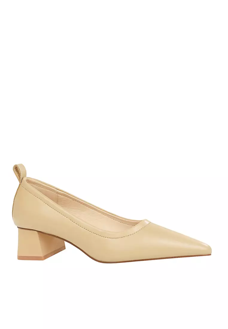 Discount on Twenty Eight Shoes  shoes - SKU: VANSA Simple Pointed Mid Heel Pumps VSW-H1235-2