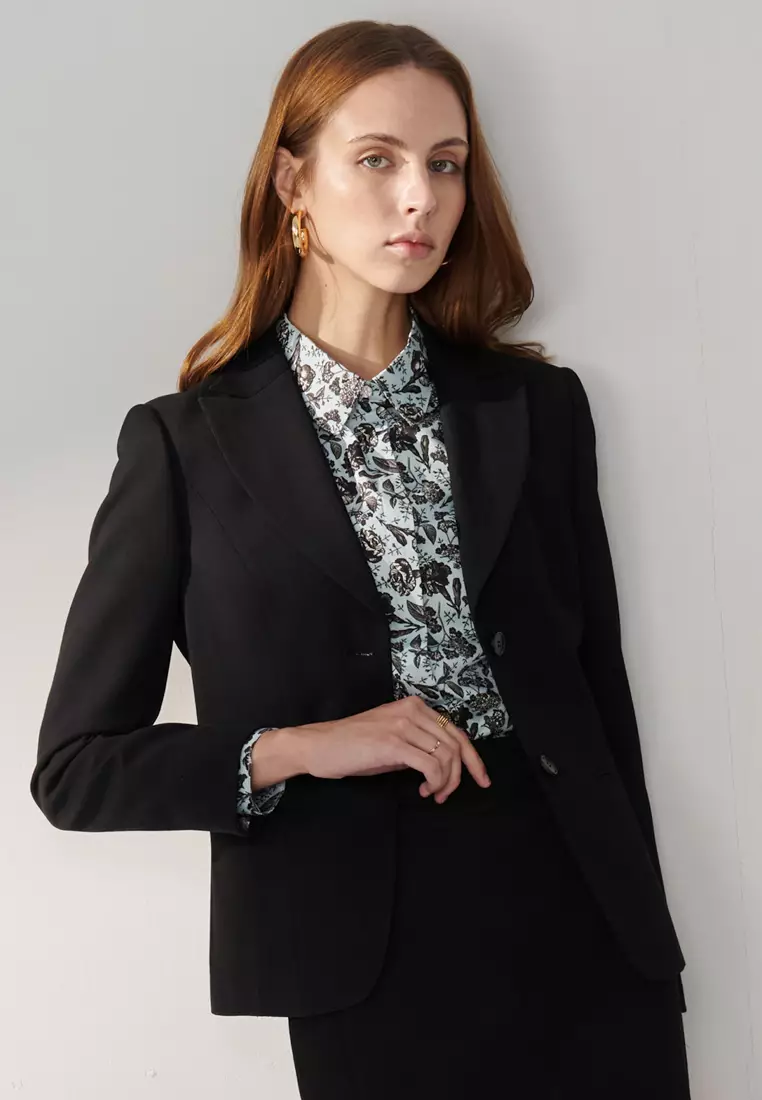 Wide peak lapel blazer on sale
