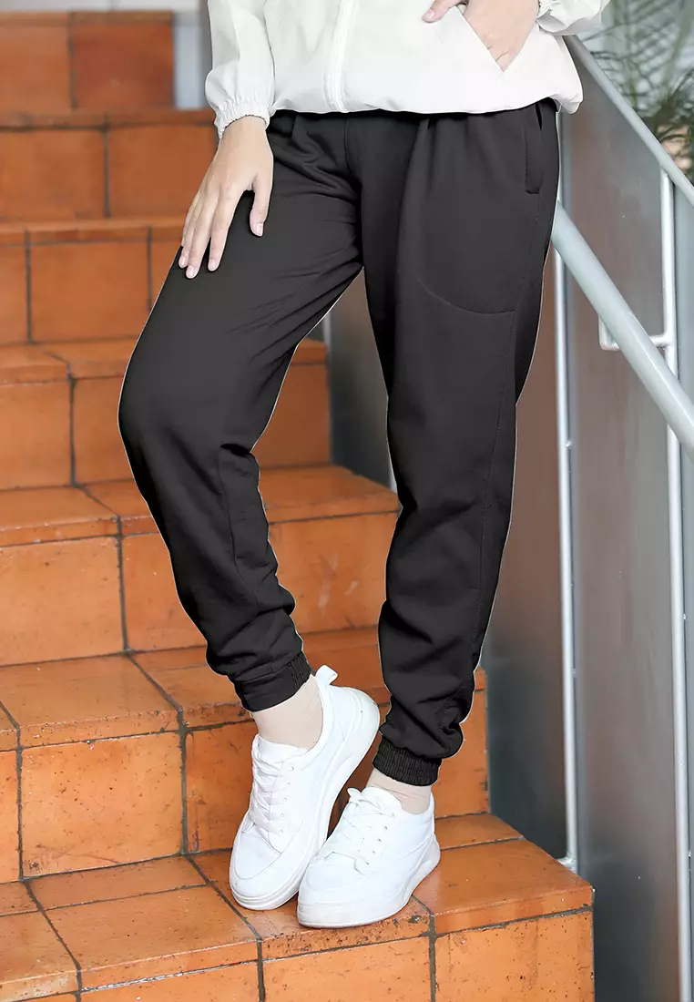 Zelena - Jazzy Jogger Pants | Celana Olahraga | Basic Sport Pants - Black