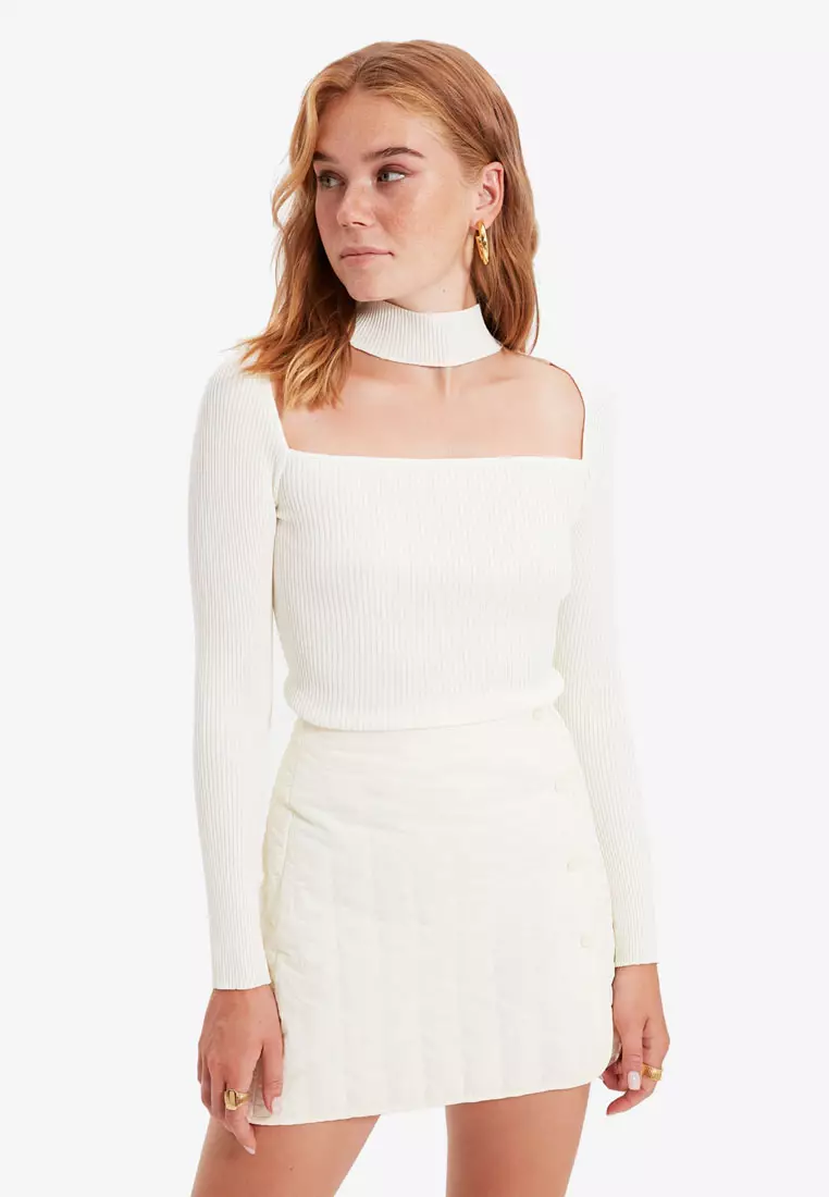 Choker Neck Rib Top