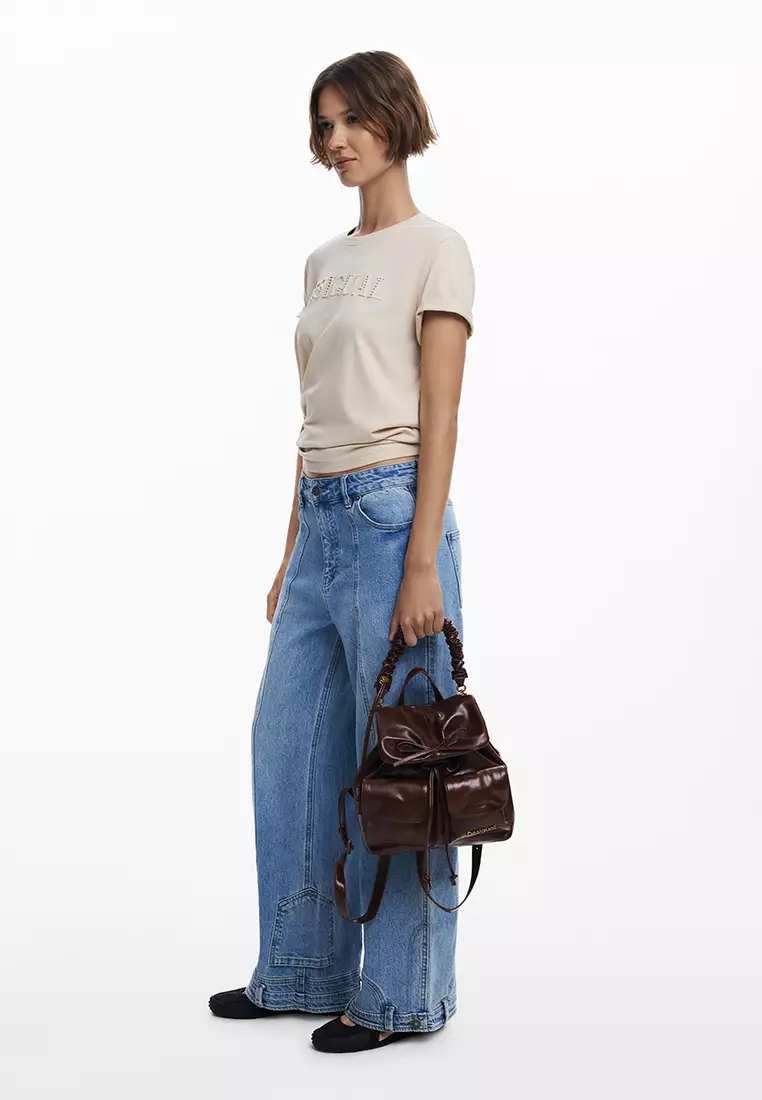 Small backpack with bow